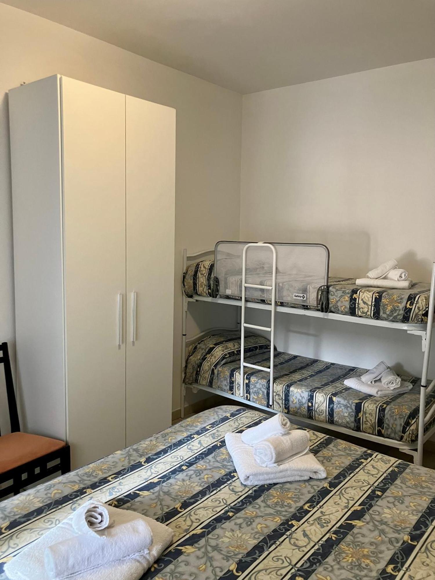 קאטוליקה Hotel Ginevra E Residence מראה חיצוני תמונה